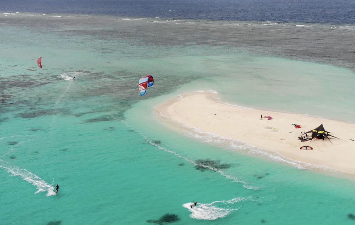North QLD’s premium kitesurfing holiday destination